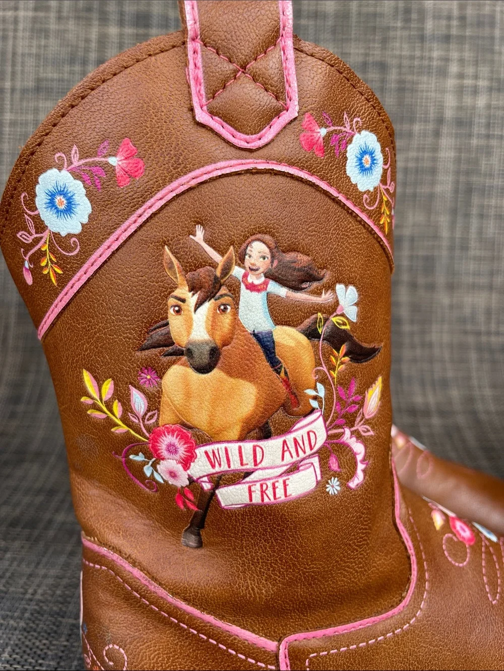 Dreamworks spirit riding
